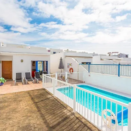 Blanca Villa *